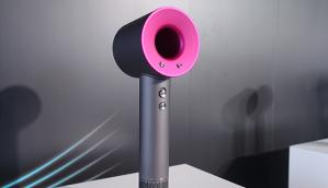 Dyson HD15：戴森吹风机，快速干发，不伤发，智能温控护发。